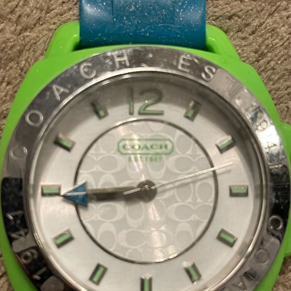 Coach watch - Picture 2 of 3